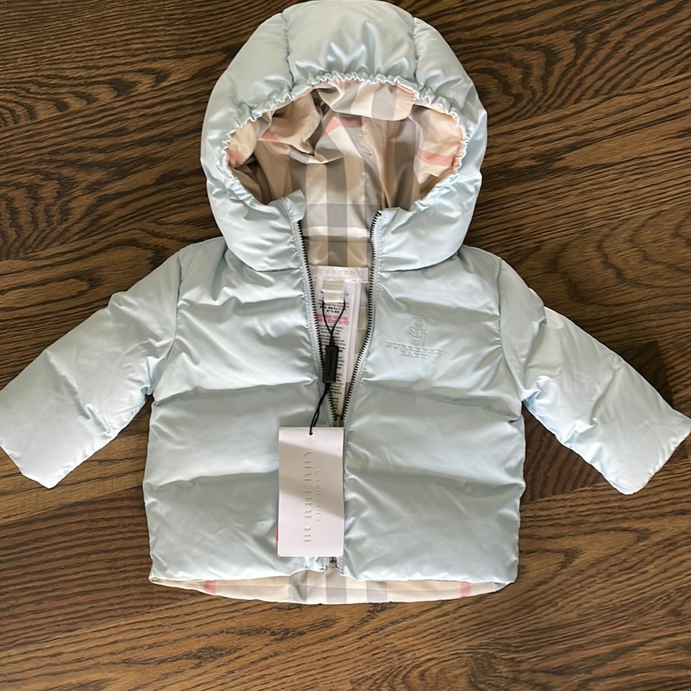 Baby Burberry NWT 3m